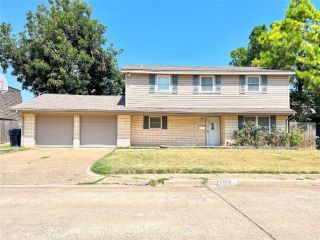 Foreclosed Home - 4005 NW 56TH TER, 73112