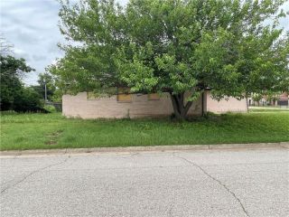 Foreclosed Home - 1400 NW 88TH ST, 73114