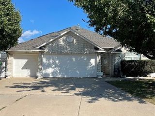 Foreclosed Home - 4304 LAMAR DR, 73115