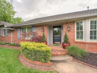 Foreclosed Home - List 100827098