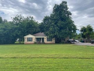 Foreclosed Home - 4700 NW 42ND ST, 73122