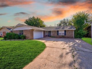 Foreclosed Home - 6212 WILLOWRIDGE DR, 73122