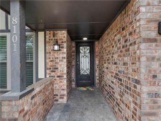 Foreclosed Home - 8101 WESTWOOD CIR, 73127