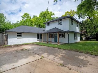Foreclosed Home - 1807 N MARKWELL AVE, 73127