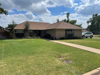 Foreclosed Home - 6700 SAINT MARYS PL, 73132