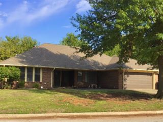 Foreclosed Home - 8228 CANNA LN, 73132