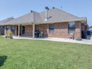Foreclosed Home - 5020 ERIC DR, 73135
