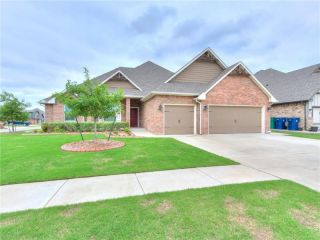 Foreclosed Home - 12916 RED SPRUCE CIR, 73142