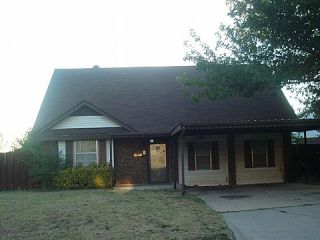 Foreclosed Home - 3000 SW 64TH TER, 73159