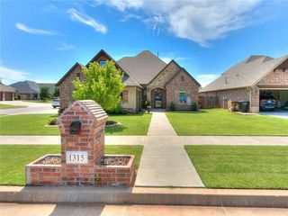 Foreclosed Home - List 100763970