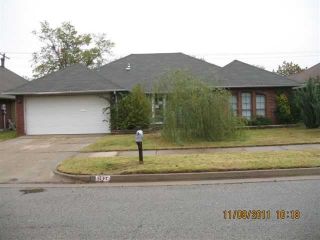 Foreclosed Home - 11924 BLUE MOON AVE, 73162
