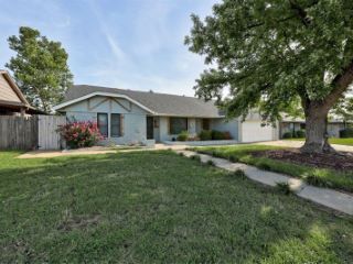 Foreclosed Home - 12213 SYLVESTER DR, 73162