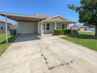 Foreclosed Home - 9236 CHECKERBLOOM DR, 73165