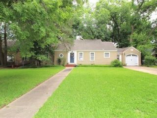 Foreclosed Home - 1818 STANLEY ST SW, 73401