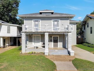 Foreclosed Home - 210 D ST SW, 73401