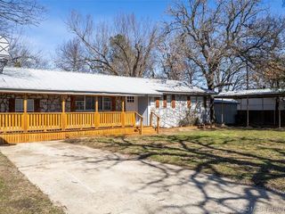 Foreclosed Home - 1630 LINCOLN ST, 73438