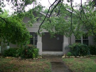Foreclosed Home - 304 E CHICKASAW ST, 73448
