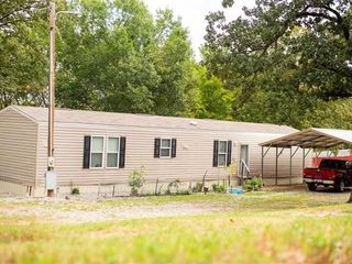 Foreclosed Home - 34 BETH MITCHELL LN, 73449
