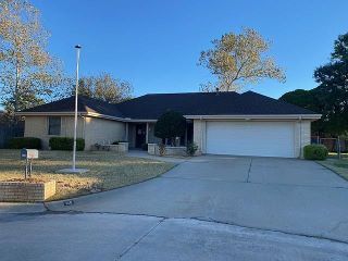 Foreclosed Home - 306 SE CAMELOT DR, 73501