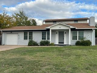 Foreclosed Home - 1501 NW 50TH ST, 73505