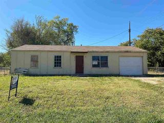 Foreclosed Home - 2226 NW 26TH ST, 73505