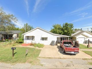 Foreclosed Home - 2507 SW C AVE, 73505