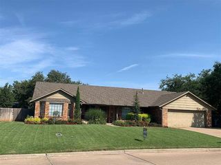 Foreclosed Home - 312 NW RIDGEVIEW WAY, 73505