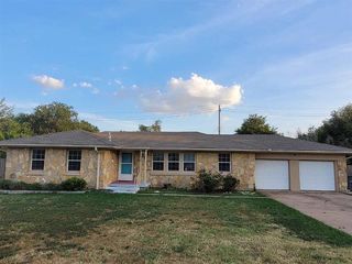 Foreclosed Home - 3422 NW OAK AVE, 73505