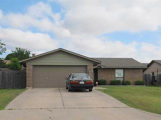 Foreclosed Home - 6105 SW OAK CLIFF AVE, 73505