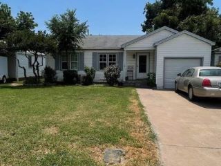 Foreclosed Home - 1608 NW ANDREWS AVE, 73507