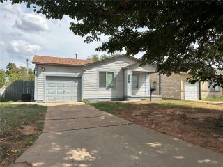 Foreclosed Home - 910 N HIGHTOWER ST, 73521