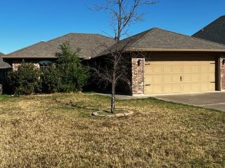 Foreclosed Home - 605 NW GRANITE AVE, 73527