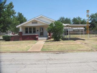 Foreclosed Home - 715 W SYCAMORE AVE, 73533