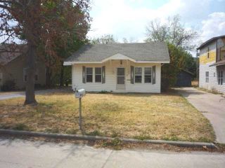 Foreclosed Home - 810 W SPRUCE AVE, 73533