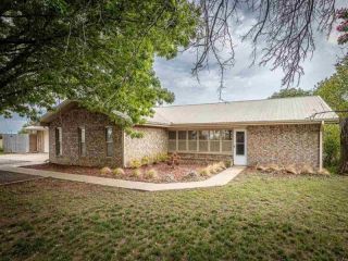 Foreclosed Home - 273063 CAMELBACK RD, 73533