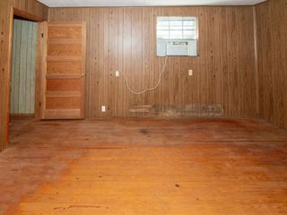 Foreclosed Home - 428 N 21ST ST, 73533