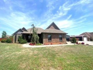 Foreclosed Home - 928 NE BROWN RD, 73538