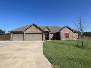 Foreclosed Home - 1209 BAYBROOK DR, 73538