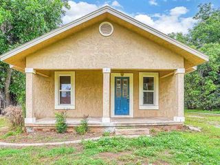 Foreclosed Home - 601 W GRIFFIN, 73541