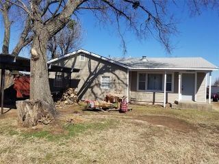 Foreclosed Home - 319 W WYOMING ST, 73572