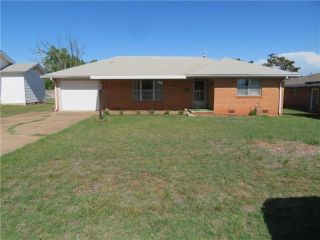 Foreclosed Home - 705 S 18TH ST, 73601