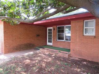 Foreclosed Home - 2401 W MODELLE AVE, 73601