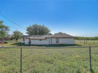 Foreclosed Home - 19567 HIGHWAY 6, 73644
