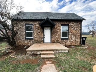 Foreclosed Home - 508 N MISSOURI ST, 73669