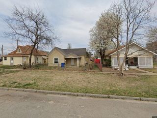 Foreclosed Home - 226 W YORK AVE, 73701