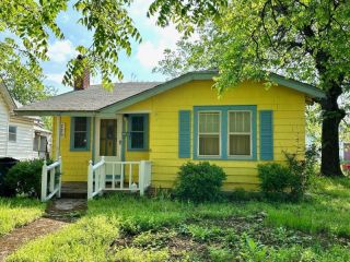 Foreclosed Home - 729 N 6TH ST, 73701