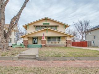 Foreclosed Home - 708 W PINE AVE, 73701