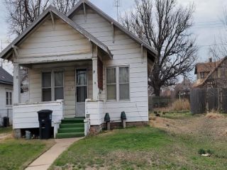 Foreclosed Home - 1205 W RANDOLPH AVE, 73703