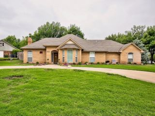 Foreclosed Home - 2602 OLD MALLARD RD, 73703