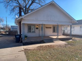 Foreclosed Home - 505 S PIERCE ST, 73703